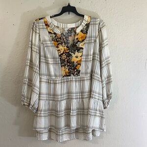 Cato Floral and Plaid Tunic Plus 22/24W NWOT